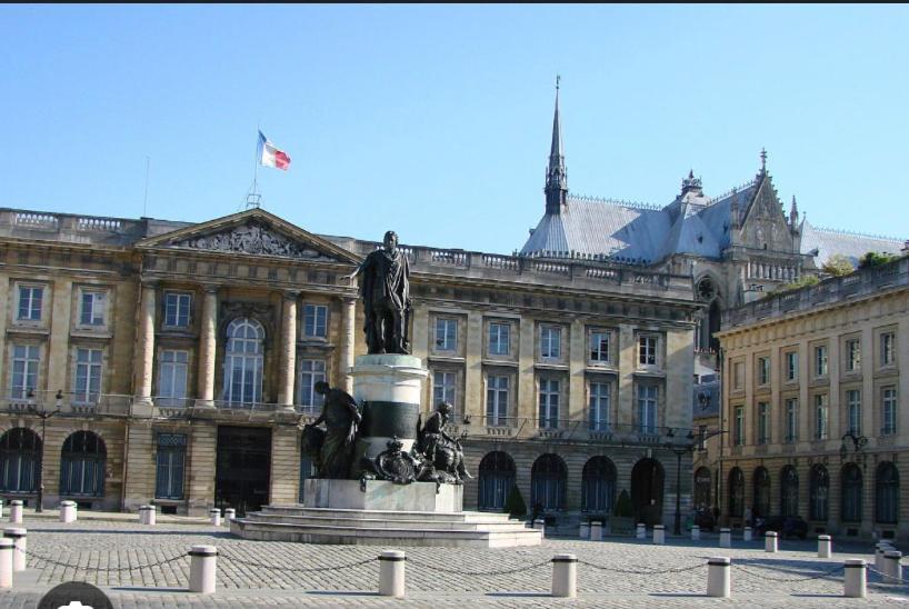 L'Ange Dore Reims Extérieur photo